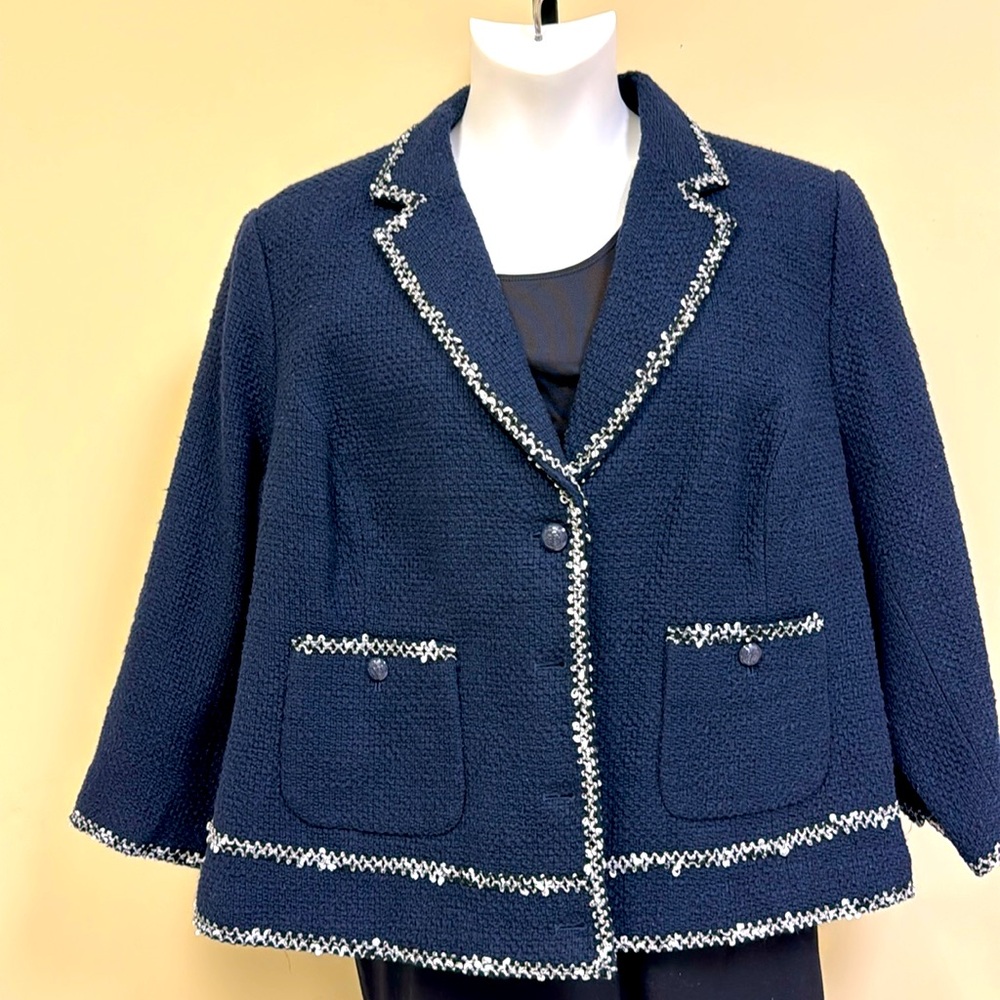 Talbots navy blazer/jacket. - Picture 1 of 9